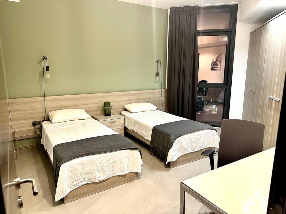 Stunning 2Br Apt In St Julians Saint Julian's Exterior foto